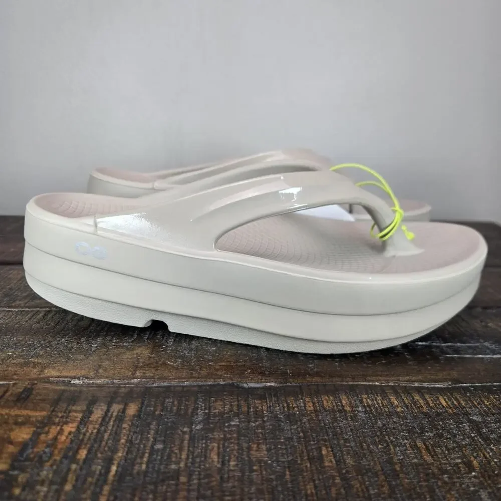 NEW Oofos Oomega Oolala Womens Size 9 Recovery Slip-On Flip Flops Sandals Nomad